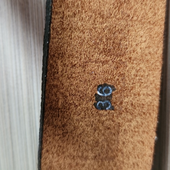 2006 Bergamot Guitar Skull and dragon Hand Belt Buckle - Picture 3 of 12